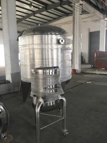 发往南京2T配液储罐