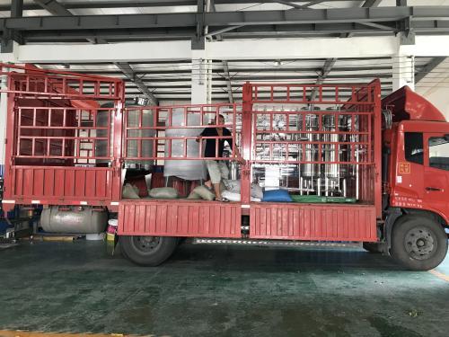 江苏客户的预处理+反渗透主机EDI设备发货