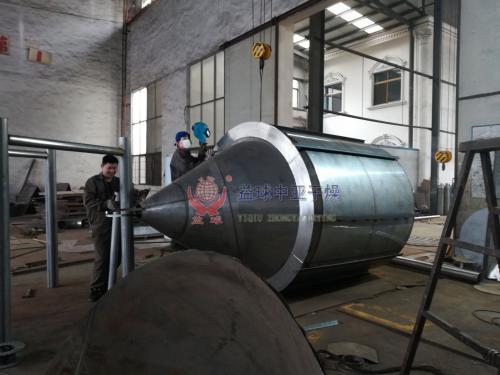 客户订购LPG-25型高速离心喷雾干燥机正在生产制作中
